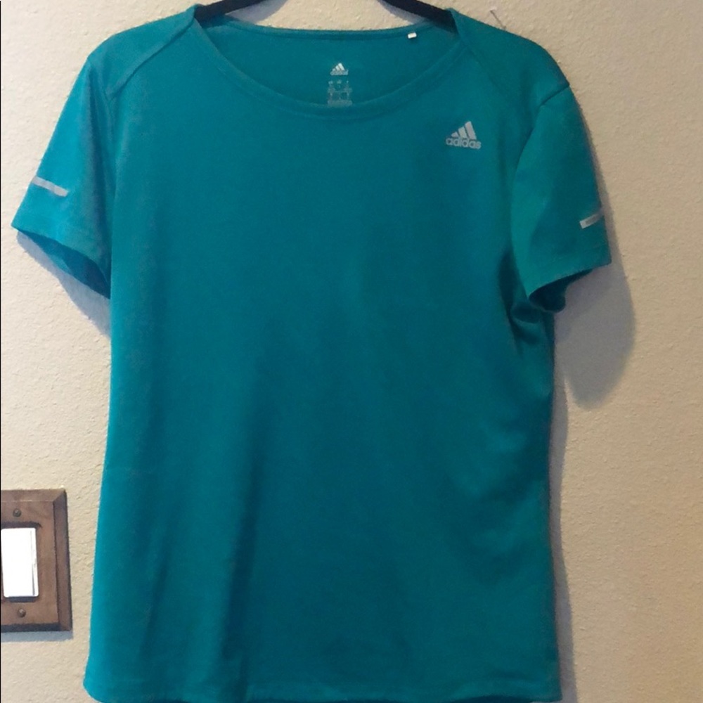 Ladies sport top